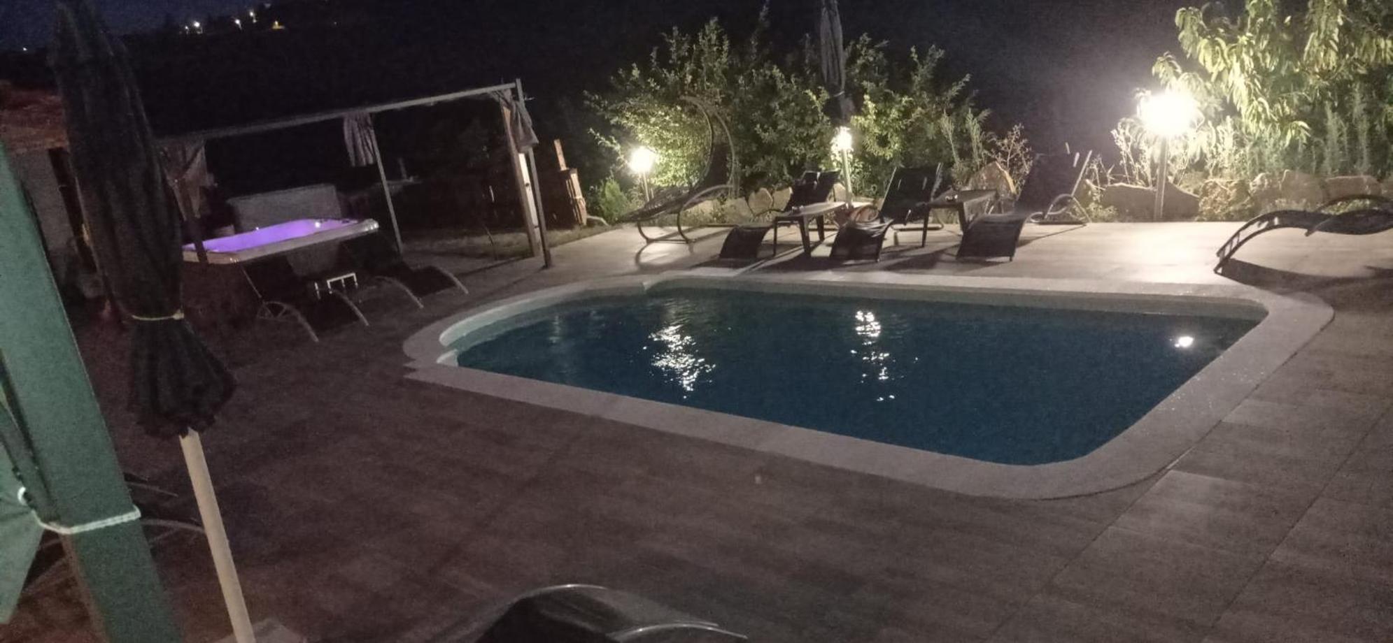 Agriturismo San Martino Castiglione Tinella エクステリア 写真