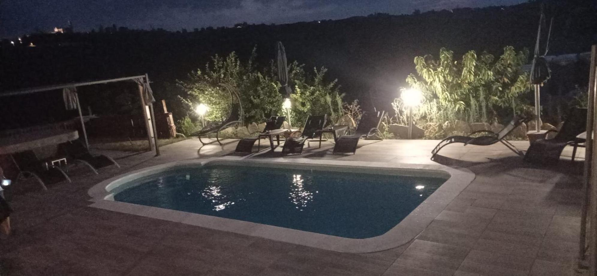Agriturismo San Martino Castiglione Tinella エクステリア 写真