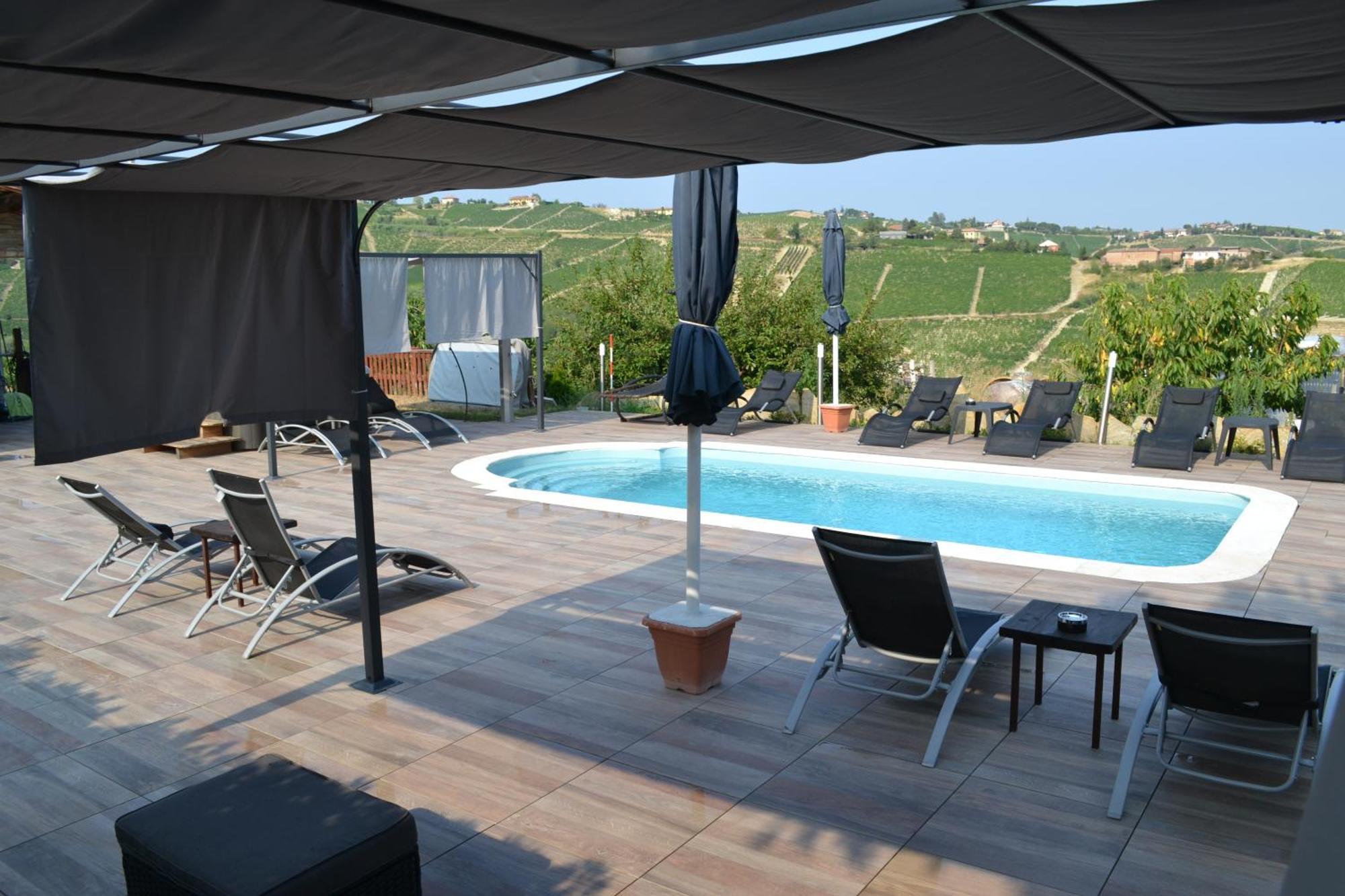 Agriturismo San Martino Castiglione Tinella エクステリア 写真
